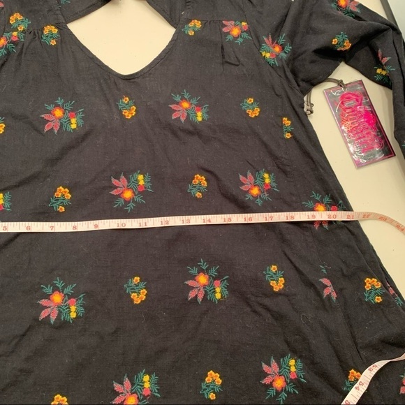 Rock & Roll Cowgirl Tunic Dress Size Large Black Floral Scoop Neck - Picture 9 of 11